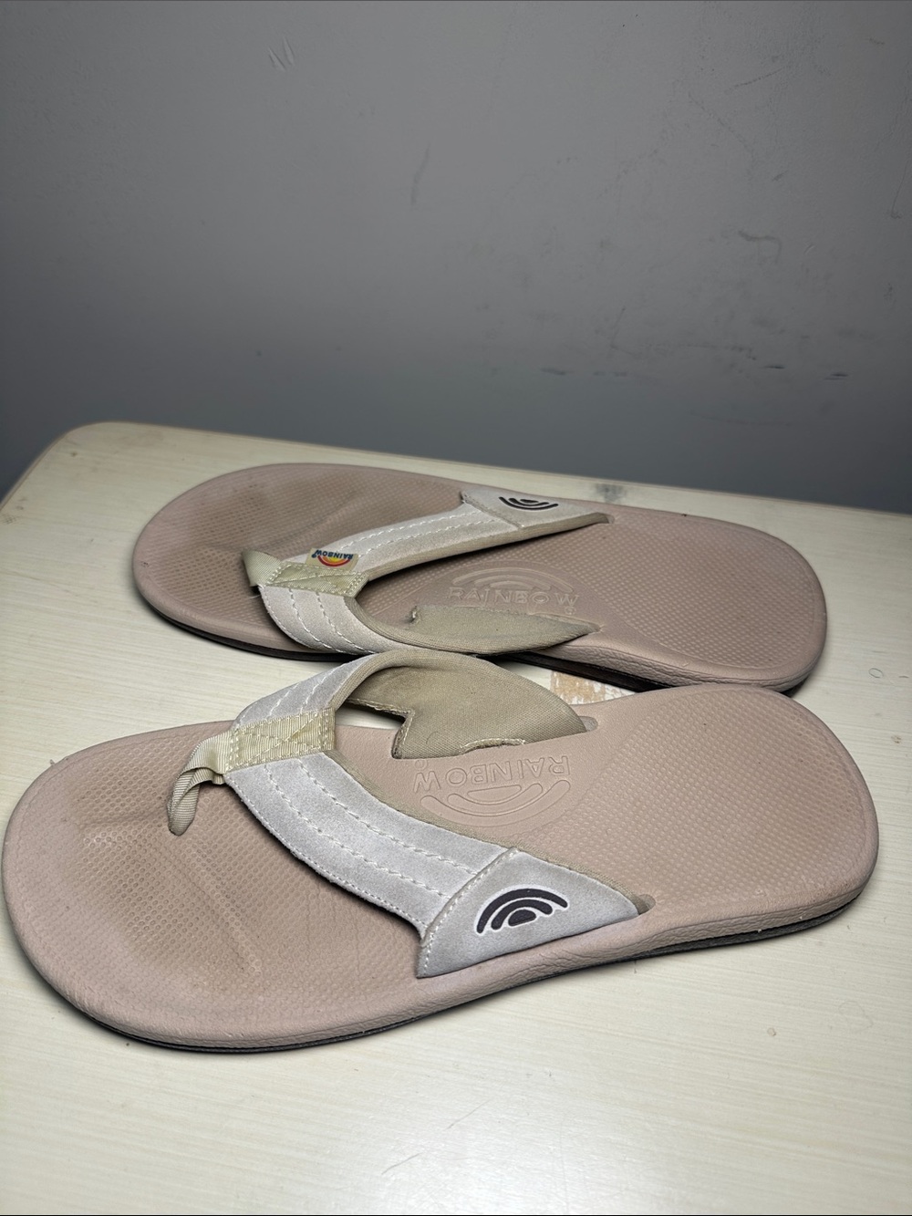 Rainbow Women’s Beige light tan Dual-Tone Comfort Flip Flops - Picture 3 of 7